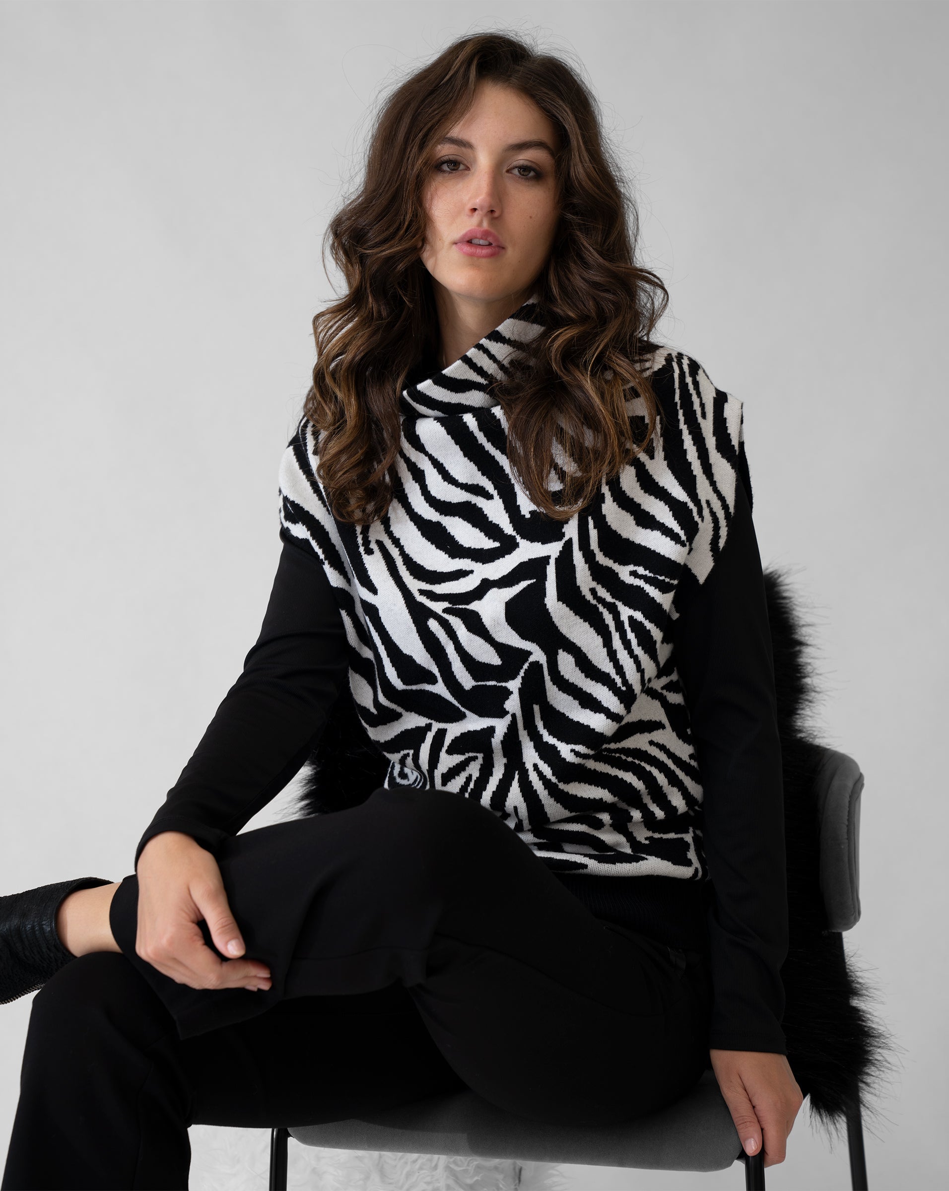 Sleeveless Zebra Cowl