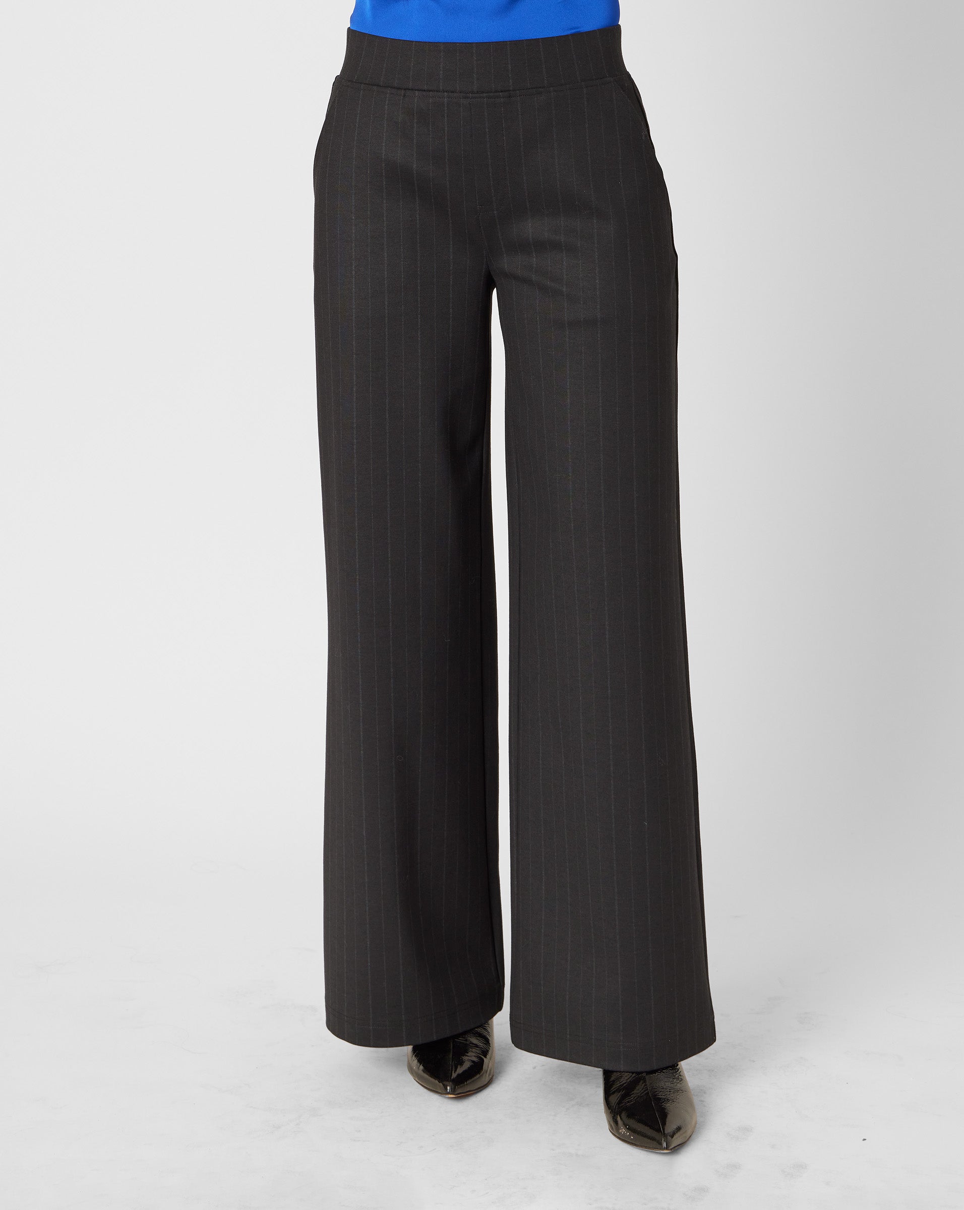 #color_black etched pinstripe