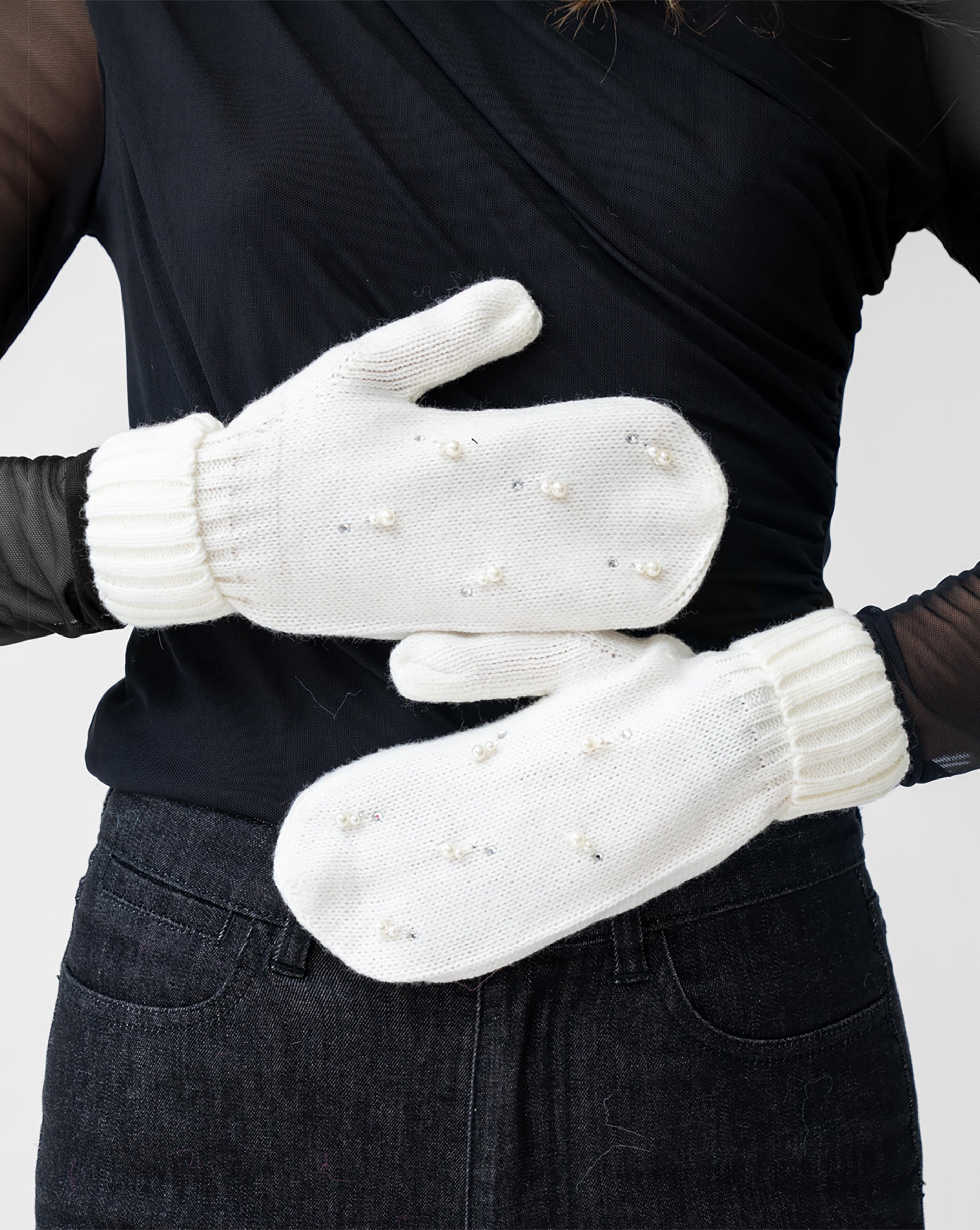 Wool-blend gloves