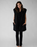 #color_black fur