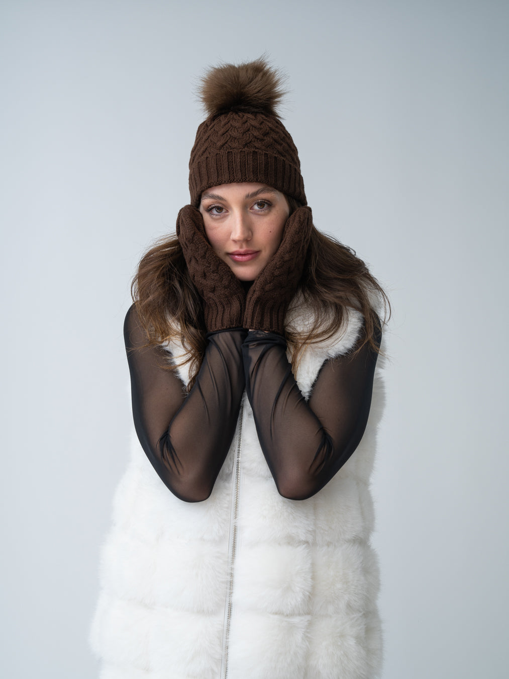 Fur hat deals and gloves set