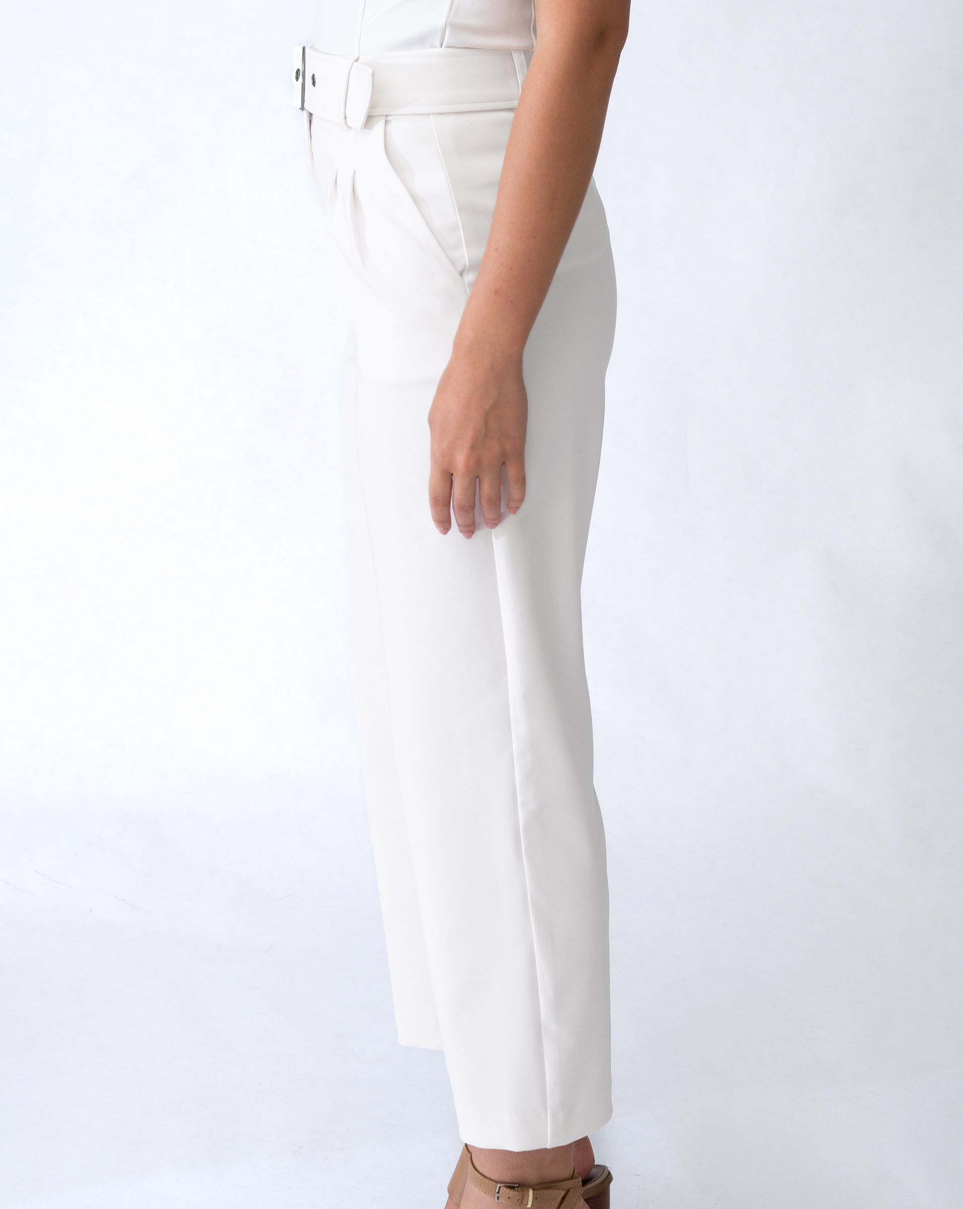 FINAL SALE - Cropped Pleated Trouser