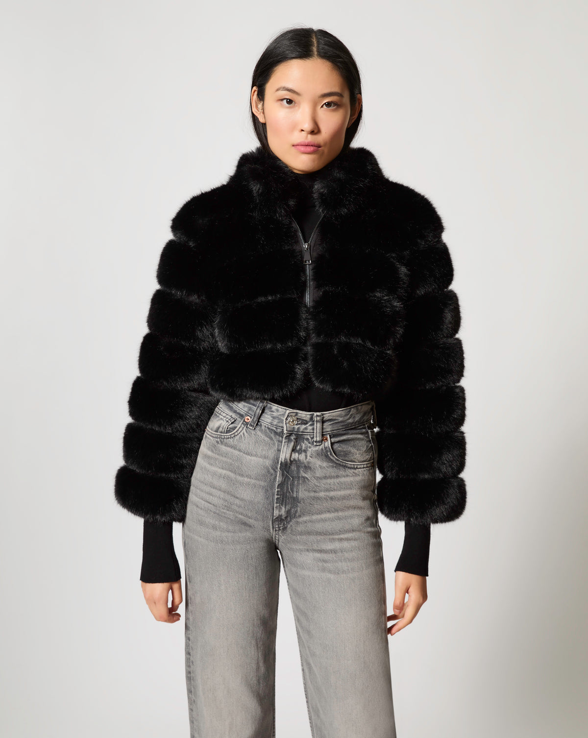QZJK00428M_BLACK_915.jpg?v= 