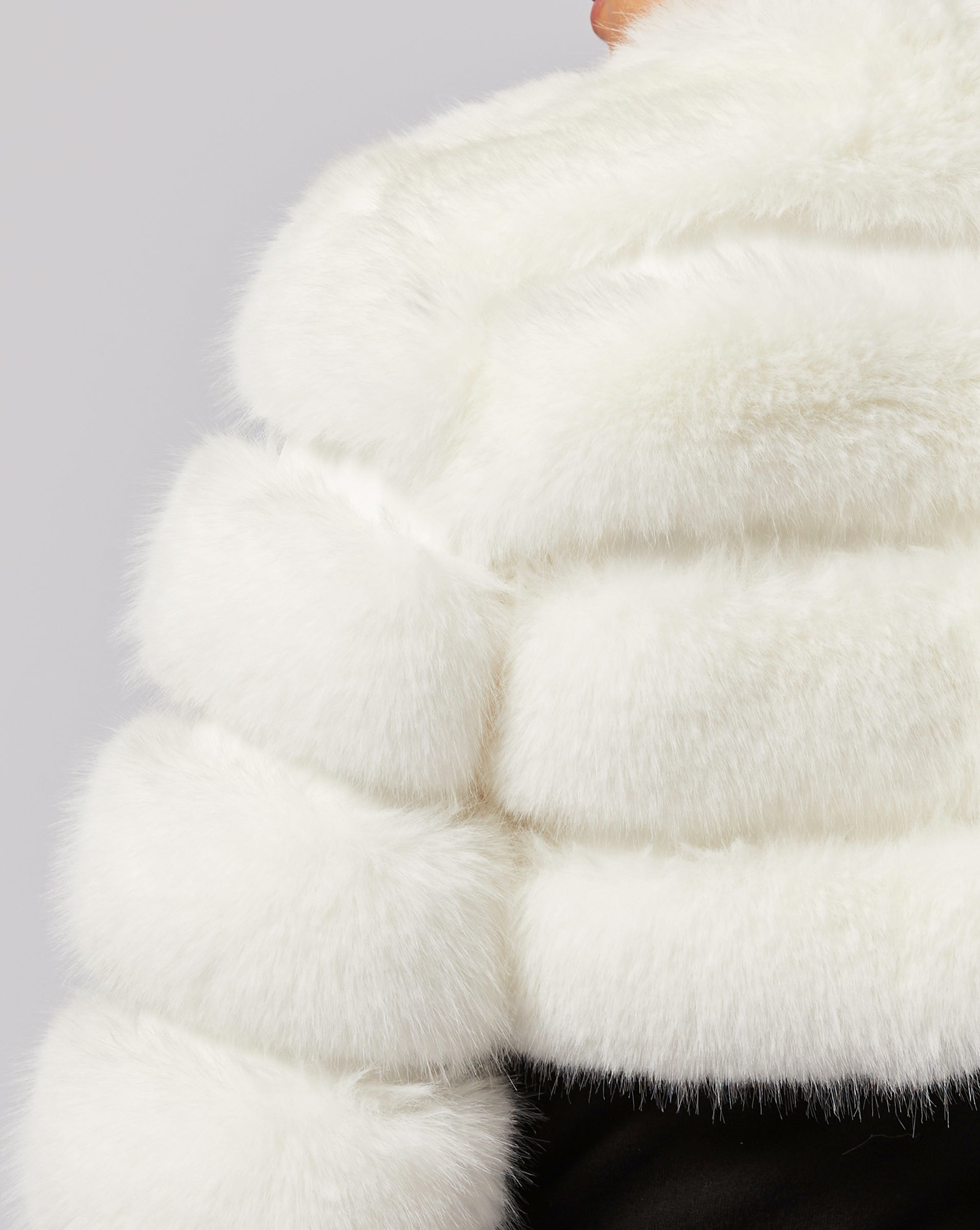 Vintage White Fur Cropped Coat With Muff buying 1065-6