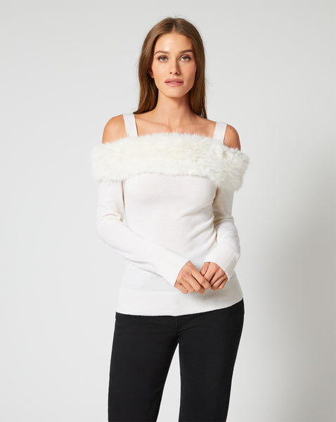 QZSW00779M_SoftWhite_0674_gran